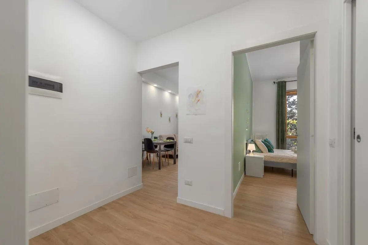 Monza Centro Xl Home,Family,Free Parking 0*,  Italy